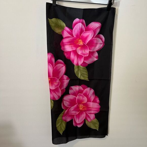 Italian Tropical Hibiscus pink Flower Black Square Scarf Made In Italy 30”X30 ar - Picture 9 of 9